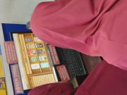 Santri Menggunakan Bookles 